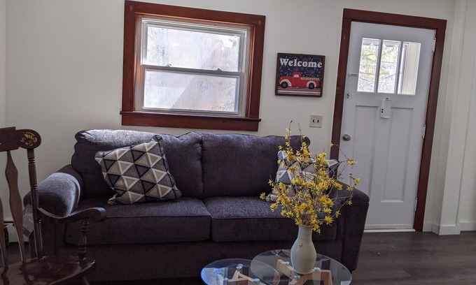 Fleischmanns Apartment | Cozy Ski Apartment 1 mile from Belleayre Mountain.