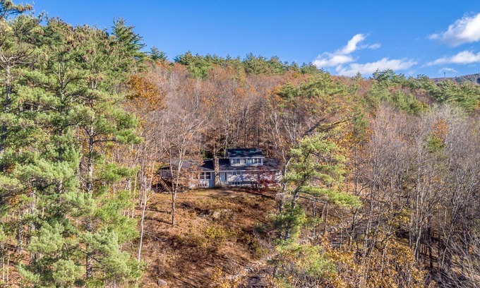 North Conway House | Cozy Ski Retreat near Cranmore /6BR+4Bath