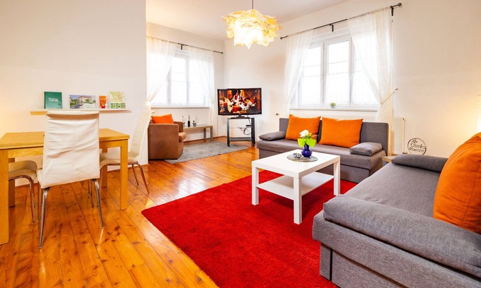 Burgau Apartment | Cozy & spacious 142m² apartment for up to 5 people