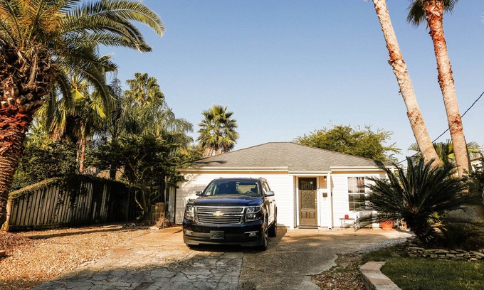 Lake Charles Apartment | Cozy Studio 5 / Downtown Lake Charles