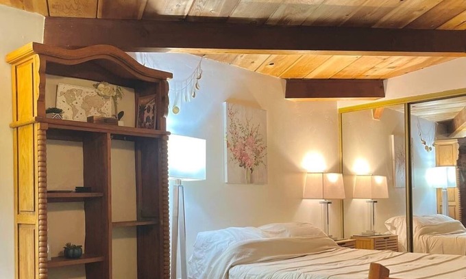 Del Mar Heights Apartment | Cozy studio in Del Mar near the ocean