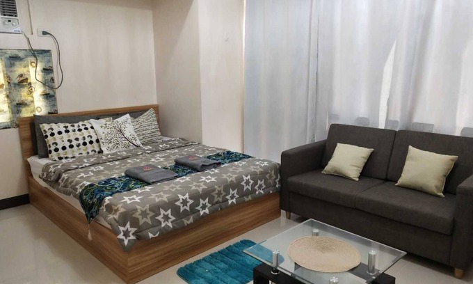 Pinagsama Condo | Cozy studio unit @ Viceroy Condo, Mckinley Taguig