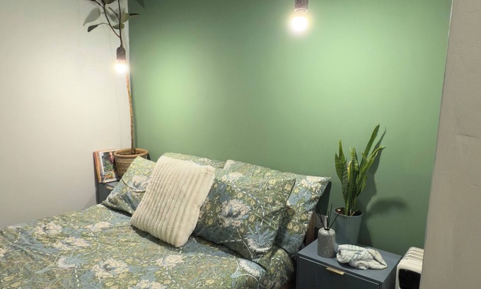 Cambridge Apartment | Cozy studio with a private enterance and available parking space.