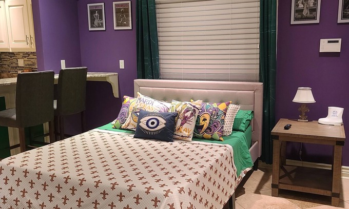 Hammond Apartment | Cozy studio with AC/WiFi in enchanting Hammond 1 hr from NOLA and Baton Rouge