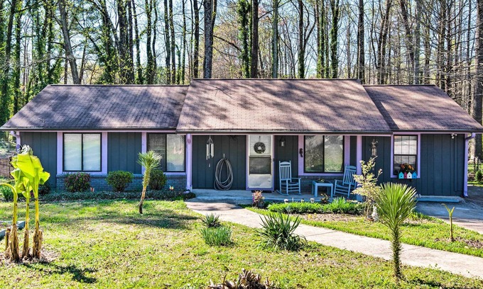 Rex House | Cozy Suburban Vacation Rental Near Atlanta!