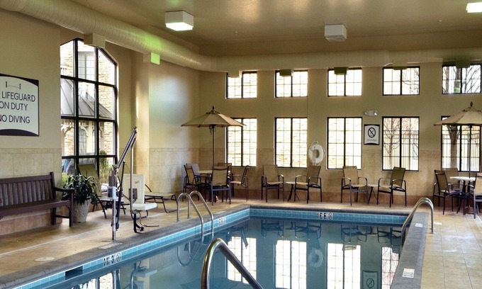 Beckett Ridge Condo | Cozy Suite | Daily Breakfast and Indoor Pool