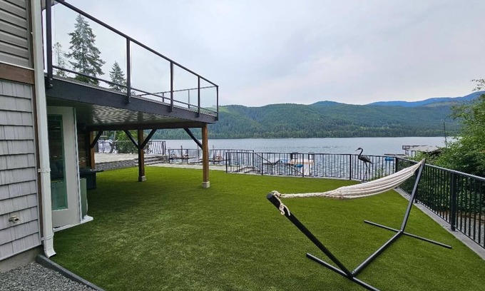 Port Alberni Apartment | Cozy suite for two on Sproat Lake, footsteps away from the beach.