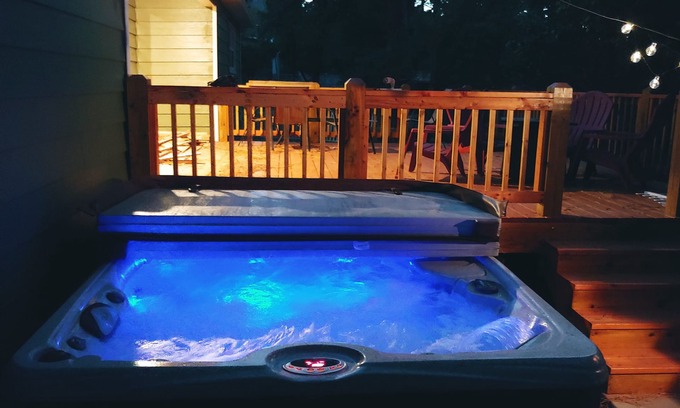 Ruidoso Cabin | Cozy Surprise: Surprises Abound in this Cute 2 Bedroom With a Hot Tub!