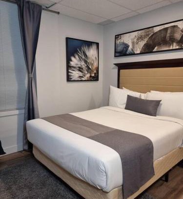 Downtown Gatineau Apartment | Cozy Sweet Studio #2. Ten minutes to D.T Ottawa