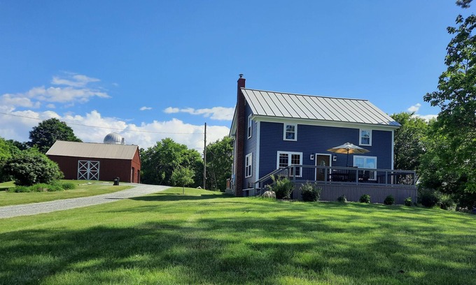 Sudbury House | Cozy Three Bedroom Country Home