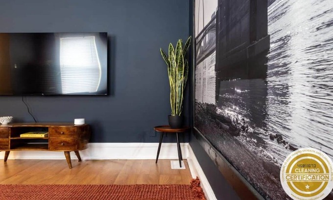Tower Grove East Apartment | Cozy Tower Grove 2BR | Secret Garden/ABODEbucks