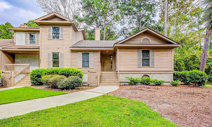 Sea Pines House | Cozy townhome with access to multiple shared amenities, bike paths, shopping