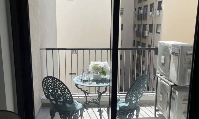 Comuna 7 Apartment | Cozy two-bedroom apartment, excellent location, 24-hour security, pool barbecue.