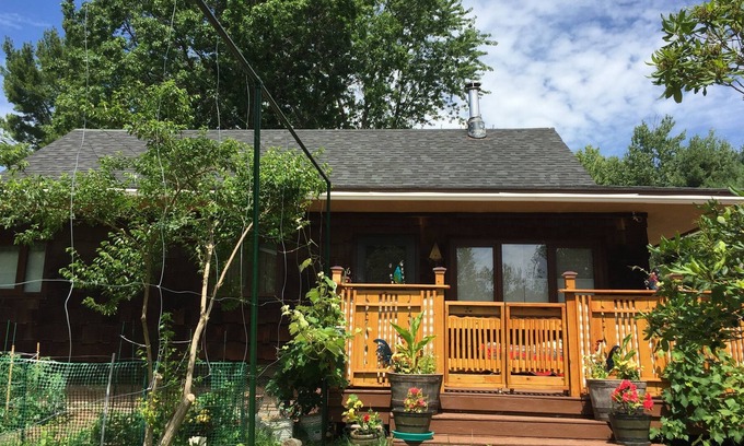 Kiamesha Lake House | Cozy Up Near Kimesha Lake!