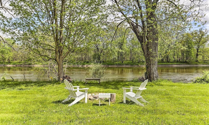 New Paltz Apartment | Cozy Upstate Studio w/Walkill River Views!
