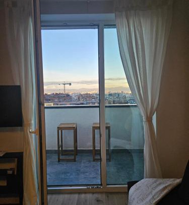 rayon Triaditsa Apartment | Cozy Urban Heaven with Dedicated Parking Spot