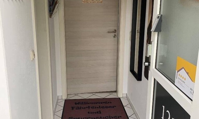 Neuloipfering Apartment | Cozy vacation apartment (65sqm) in Wild West style with terrace