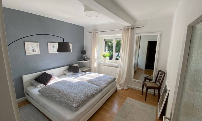 Mainberg Apartment | Cozy vacation apartment for 2 people (60 sqm) below Mainberg Castle