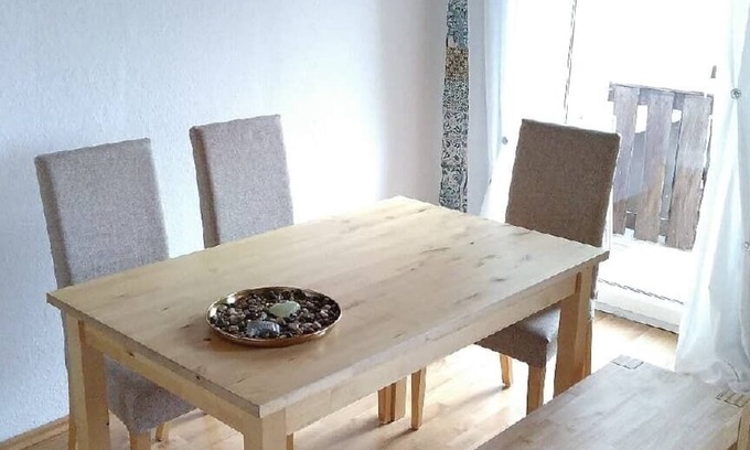 Waldershof Apartment | Cozy vacation apartment with terrace and garden