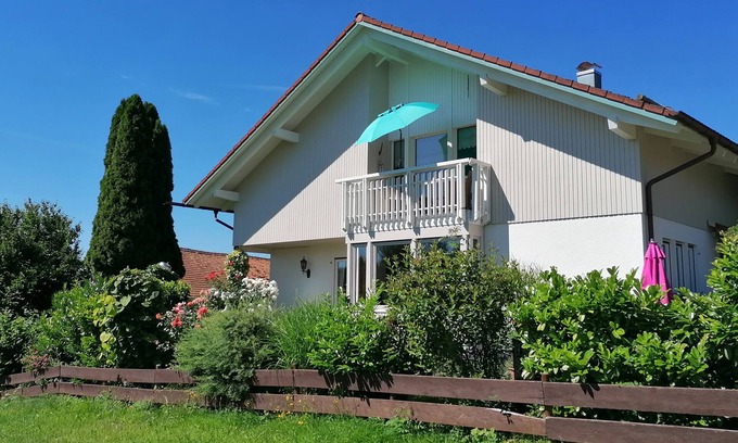 Wessobrunn Apartment | Cozy vacation apartment Aurelia in the Upper Bavarian Alpine foothills
