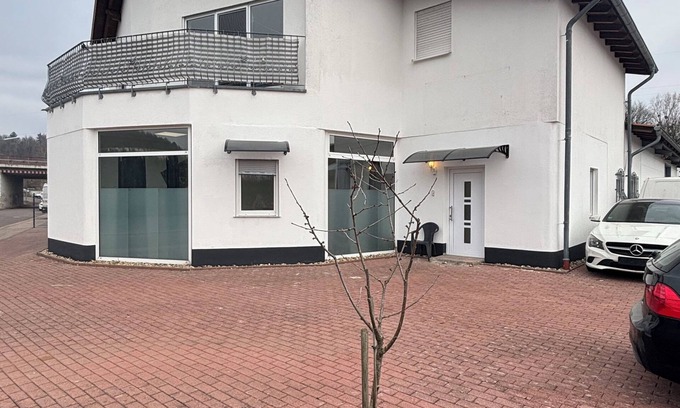 Beckingen Apartment | Cozy vacation apartment on the Saar near the A8/A620 in Beckingen