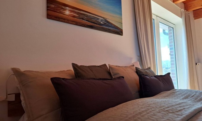 Holtgast Apartment | Cozy vacation apartment between forest and waterfront!