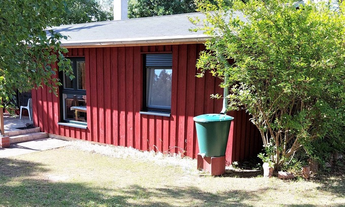 Dobbertin House | Cozy vacation bungalow in the nature park, by the forest, just a few minutes from the lake