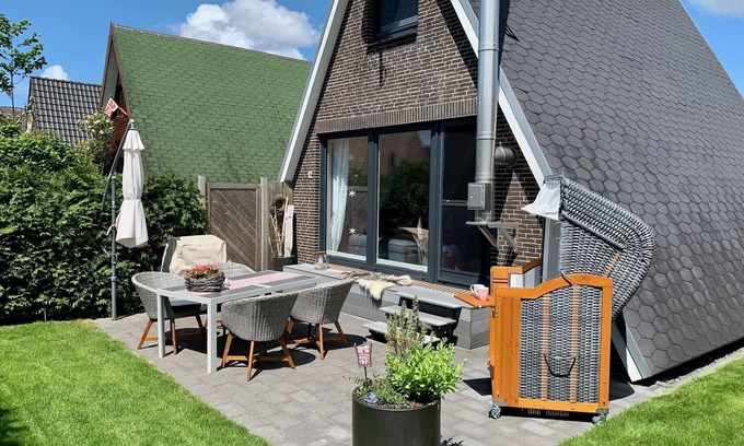Friedrichskoog-Spitze House | Cozy vacation home in a quiet location behind the dike - perfect for families!