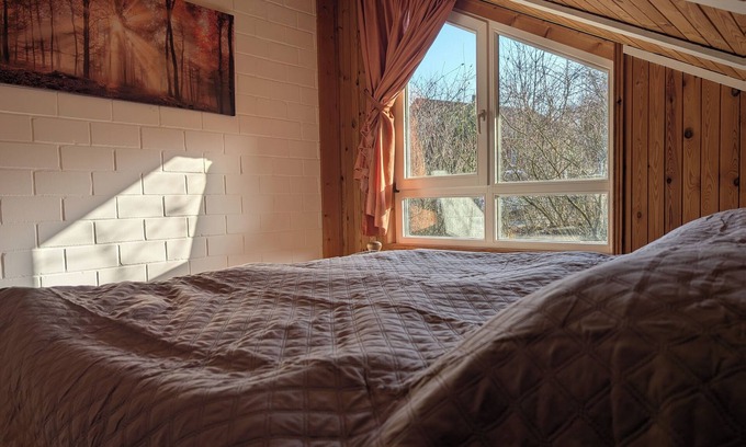Bremke House | Cozy vacation home with fireplace & sauna - hiking & recreation with dog