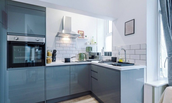 Didsbury Apartment | Cozy Victorian 1BDR - Parking & Superb Location