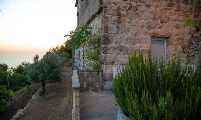 Bzommar House | Cozy Vintage Mountain house in the middle of Nature with amazing sea views!