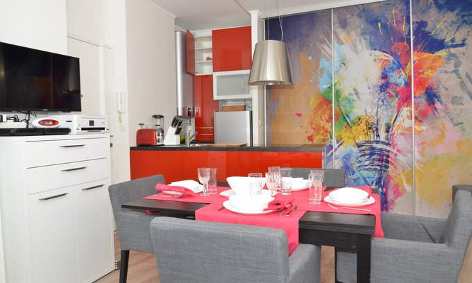 Sorbonne Apartment | Cozy Wall art Latin Quarter