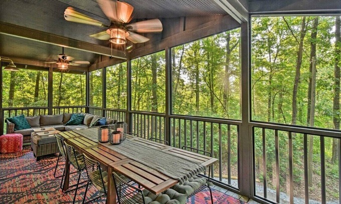 Martin Cottage | Cozy Wooded Cottage with Private Dock