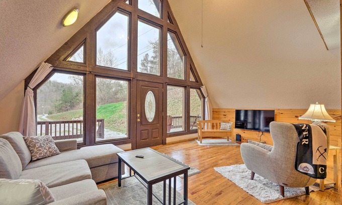 Adams Cabin | Cozy Yatesville Lake Cabin Rental in Louisa!