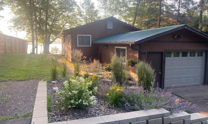 Cloquet Cabin | Cozy year-round Cabin on Big Lake, Cloquet MN.
