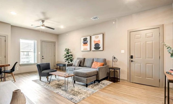 Bammel Apartment | CozyCypress 2/2 Apt, Full Kitch, W/D, FreeParking!