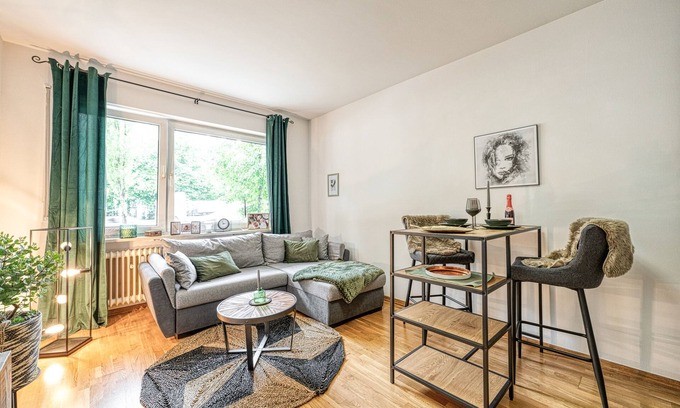 Gern Apartment | Cozyhome Munich City Center Neuhausen