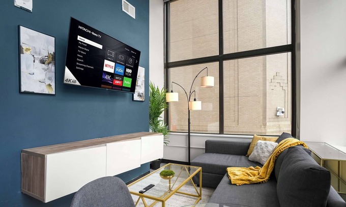 Cultural District Apartment | CozySuites Modern 1BR in Downtown Pitts #5
