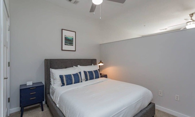 Music Row Apartment | CozySuites MusicRow Astonishing SDO free parking38