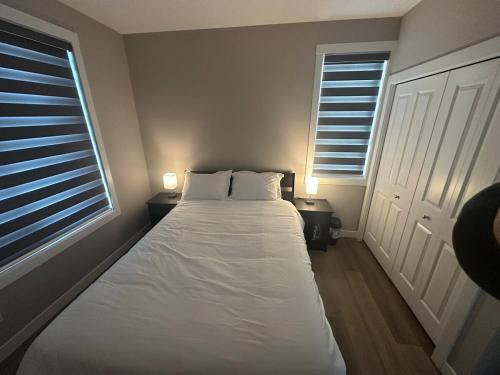 Keith Apartment | Cozzy & Brand New Apartment, Near Banff Hwy