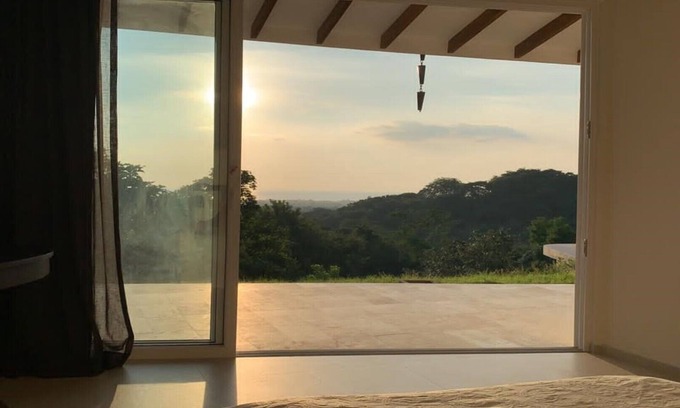 Playa Negra House | House with terrace and pool.