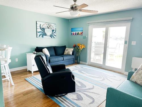 Lower Grand Lagoon House | Crabby Lagoon C104