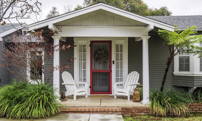 Glendora House | Craftsman Casita - NO CLEANING FEE!