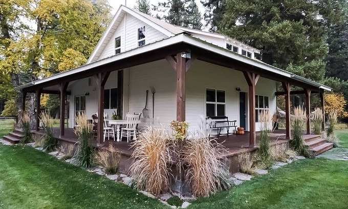 Bigfork Cottage | Crane Mountain Cottage - as seen in Sunset Magazine