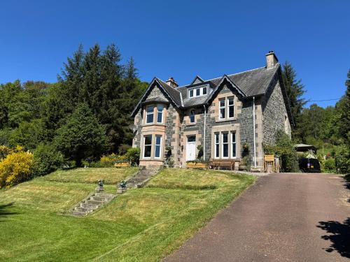 Aberfoyle House | Crannaig House