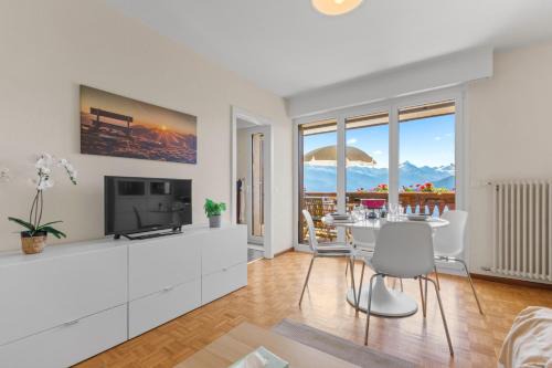 Randogne Apartment | Crans-Montana - studio - 2 personnes - balcon avec superbe vue
