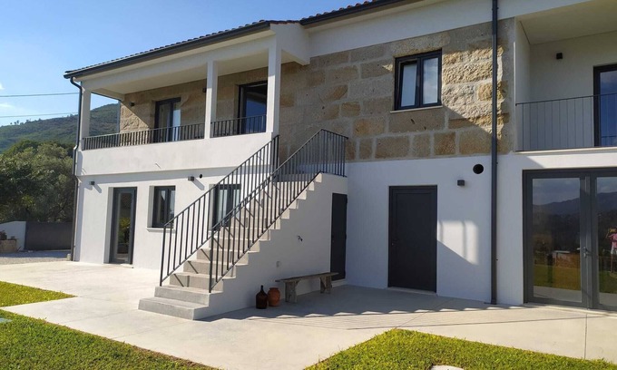 Soajo House | Crasto House