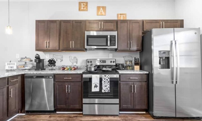 Clarksville House | Crazed Farmhouse Themed Condo