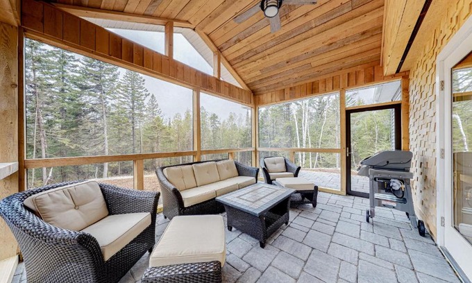 Bernard House | Creek Cottage
