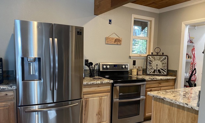 Fish Camp House | Creekfront Loggers Cabin